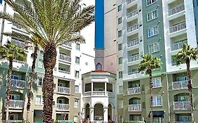 The Point Hotel & Suites Universal